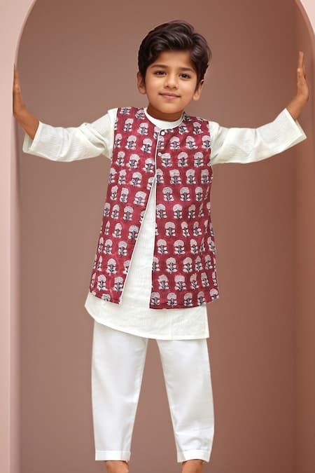 Arihant Rai Sinha Crimson Dahlia Kurta Set With Bundi 