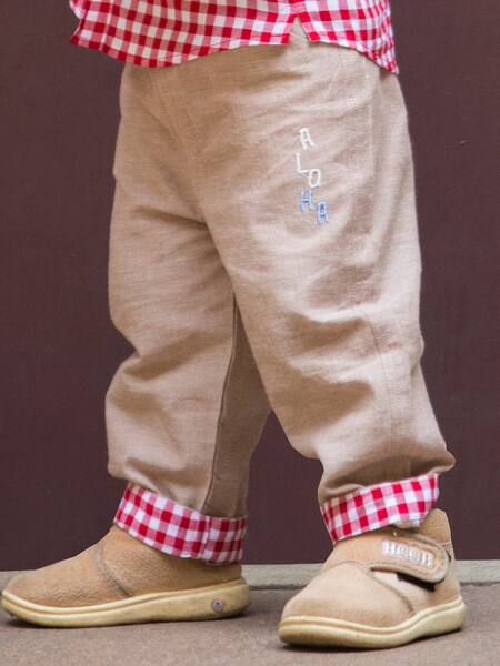 Petite Pomme_Red Cotton Embroidery Checkered Shirt And Beige Pants Set_Online_at_Aza_Fashions