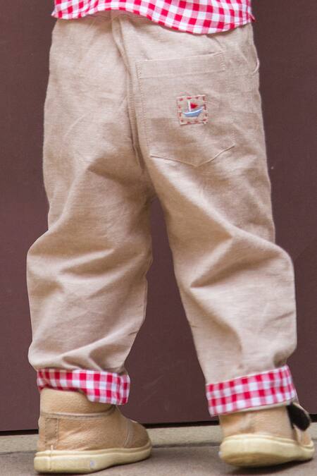 Petite Pomme_Red Cotton Embroidery Checkered Shirt And Beige Pants Set_at_Aza_Fashions