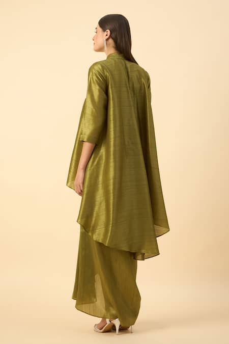 Aakaar Embroidered Green Tunic & Draped Skirt Set 