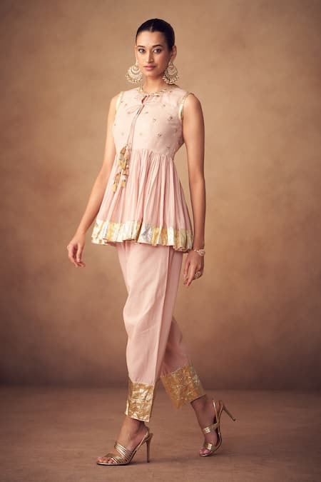 Taavare Pink Embroidered Tunic & Pant Set 