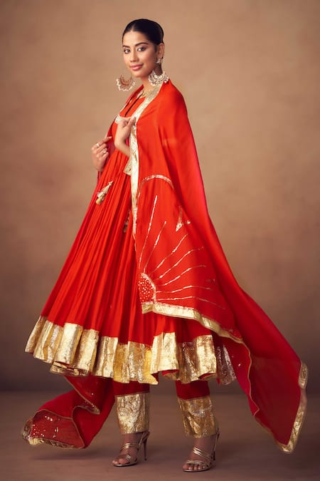 Buy_Taavare_Red Muslin Zari Round Neck Gota Patti Embellished Anarkali Set_Online_at_Aza_Fashions