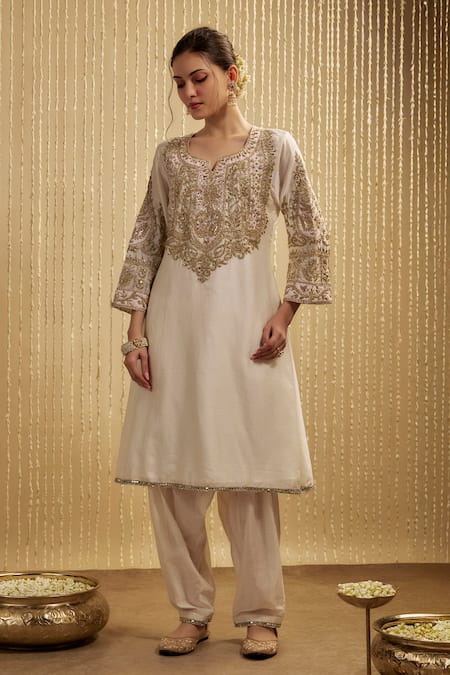 Mehak Murpana Ivory Silk Chanderi Kurta Pant Set 