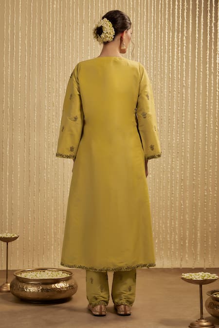 Shop Mehak Murpana Yellow Silk Embroidery Round Neck Kurta And Pant Set at Aza Fashions Shop_Mehak Murpana_Yellow Silk Embroidery Round Neck Kurta And Pant Set _at_Aza_Fashions