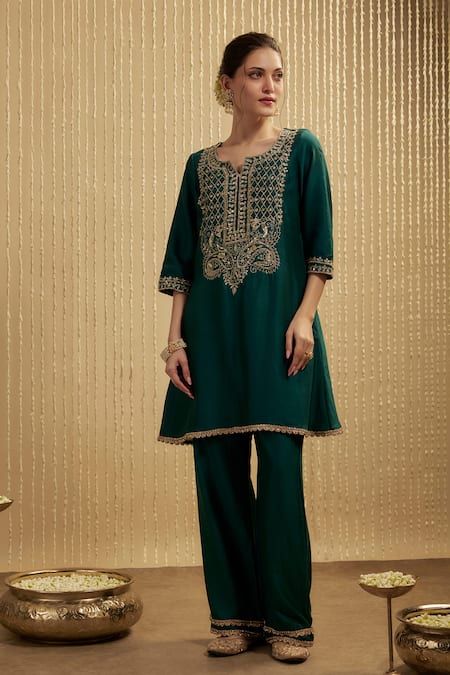 Mehak Murpana Teal Green Silk Chanderi Kurta Set 