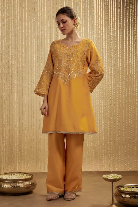 Mehak Murpana Mustard Yellow Silk Chanderi Kurta Set 