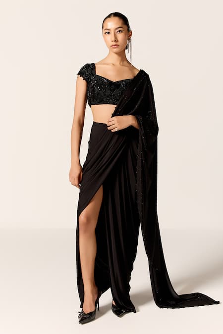 Manika Nanda Black High Slit Pre-draped Saree With Blouse 