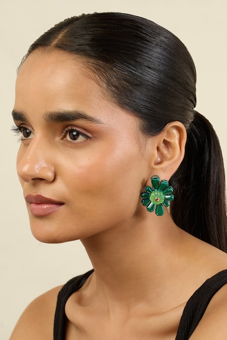 ISHARYA Garden Gleam Stud Earrings 