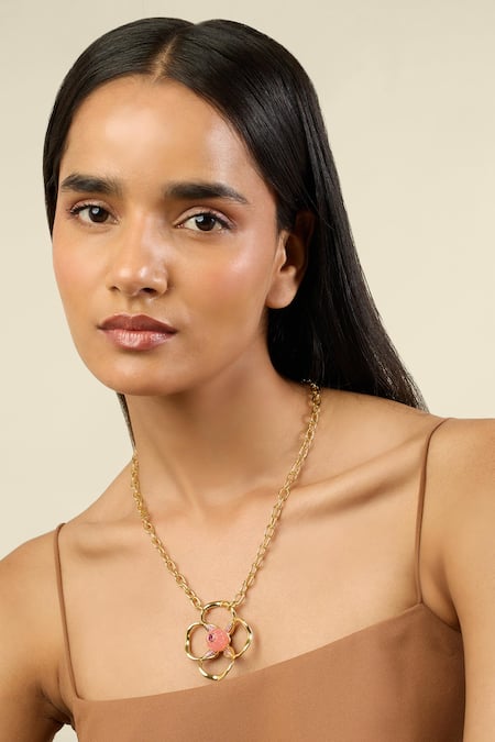 ISHARYA Rosé Glow Pendant Necklace 