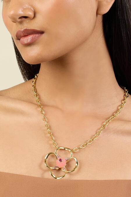 Shop Isharya Pink Rosé Glow Pendant Necklace Online at Aza Fashions Shop_Isharya_Pink Rosé Glow Pendant Necklace _Online_at_Aza_Fashions