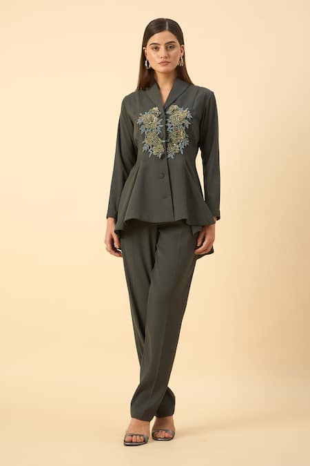 Aakaar Gray Grey Moss Crepe Blazer And Pant Set 