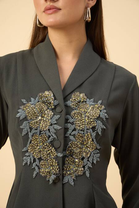 Shop Aakaar Gray Modal, Polyester Embroidery Grey Moss Crepe Blazer And Pant Set Online at Aza Fashions Shop_Aakaar_Gray Modal, Polyester Embroidery Grey Moss Crepe Blazer And Pant Set _Online_at_Aza_Fashions