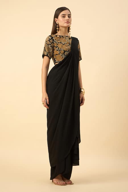 Buy_Aakaar_Black Silk, Crepe Embroidery Round Neck Pure Pre-draped Saree Set _Online_at_Aza_Fashions