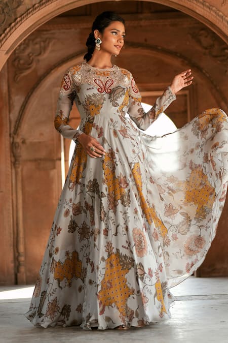 Buy ISHA GUPTA TAYAL Gray Organza Embroidery, Beads Round Neck Grey Floral Anarkali Set Online at Aza Fashions Buy_ISHA GUPTA TAYAL_Gray Organza Embroidery, Beads Round Neck Grey Floral Anarkali Set _Online_at_Aza_Fashions