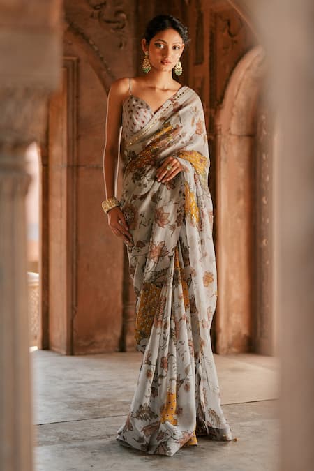 Isha Gupta Tayal Grey Floral Printed Designer Saree Set 