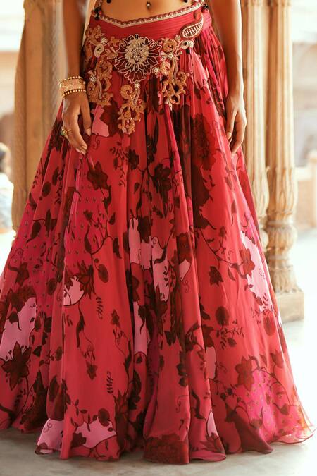ISHA GUPTA TAYAL Pink Organza, Silk Sequins, Beads, Embroidery V-neck Floral Print Lehenga Set at Aza Fashions ISHA GUPTA TAYAL_Pink Organza, Silk Sequins, Beads, Embroidery V-neck Floral Print Lehenga Set _at_Aza_Fashions