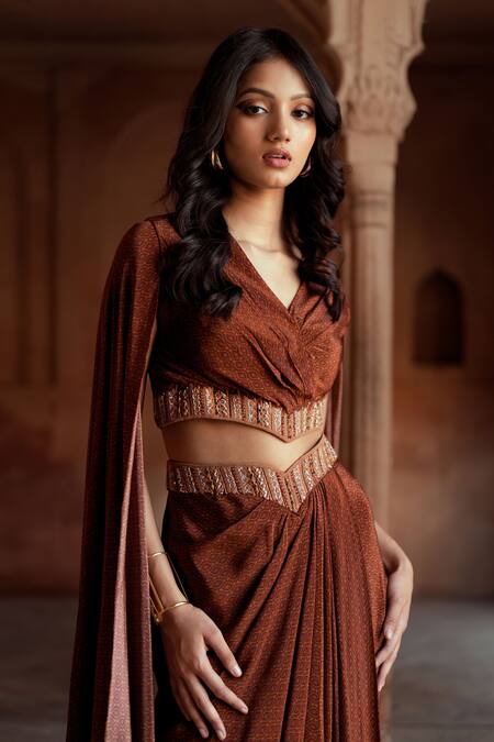 ISHA GUPTA TAYAL_Brown Crepe Embroidery V-neck Printed Kurta Set _Online_at_Aza_Fashions