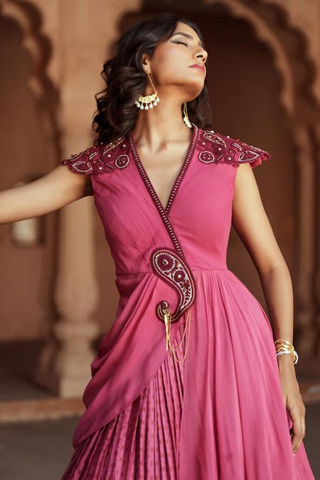 ISHA GUPTA TAYAL_Pink Chanderi, Organza Embroidery V-neck Designer Fusion Lehenga Set _Online_at_Aza_Fashions