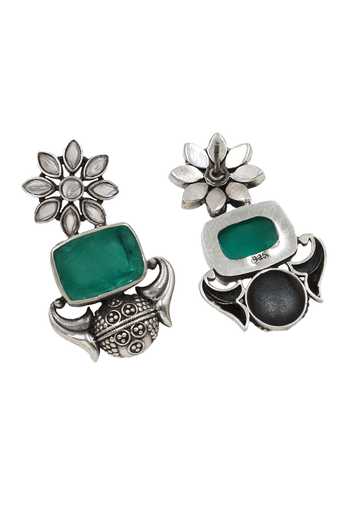 Buy_Sangeeta Boochra_Green Onyx Silver Handcrafted Earrings _Online_at_Aza_Fashions