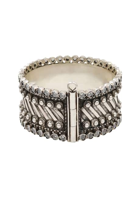Sangeeta Boochra_Silver Plated Stones Timeless Kundan Bangle _at_Aza_Fashions