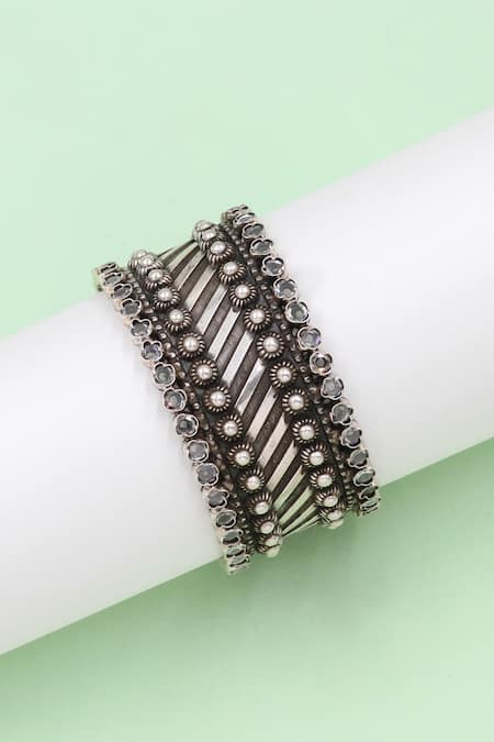 Sangeeta Boochra Timeless Silver Kundan Bangle 