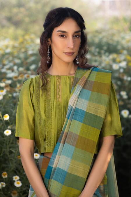 Buy_Surmaye_Multi Color Handloom Cotton Entwined Checkered Saree _Online_at_Aza_Fashions
