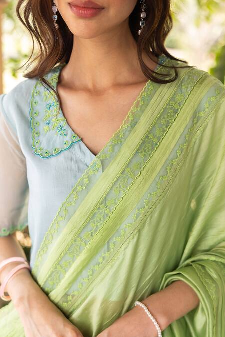 Shop Surmaye Green Embroidery Whispering Ivy Saree Online at Aza Fashions Shop_Surmaye_Green Embroidery Whispering Ivy Saree _Online_at_Aza_Fashions