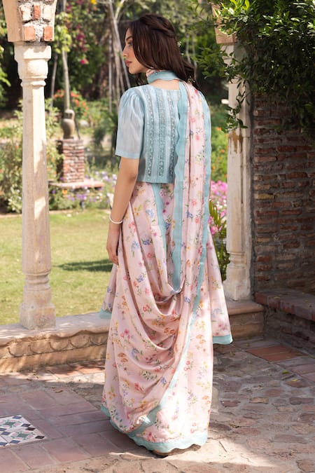 Surmaye Pink Embroidery Forest Breeze Scalloped Saree Online at Aza Fashions Surmaye_Pink Embroidery Forest Breeze Scalloped Saree _Online_at_Aza_Fashions