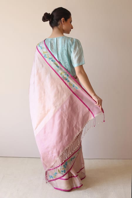 Surmaye Pink Embroidery Pastel Jamdani Saree Online at Aza Fashions Surmaye_Pink Embroidery Pastel Jamdani Saree _Online_at_Aza_Fashions