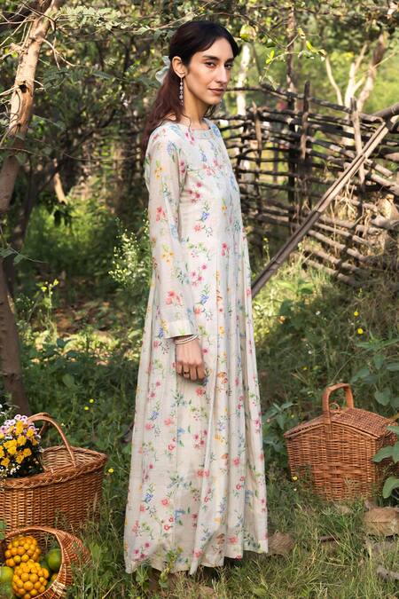 Surmaye Beige Handloom Cotton Embroidery Round Neck Cottage Charm Light Maxi Dress at Aza Fashions Surmaye_Beige Handloom Cotton Embroidery Round Neck Cottage Charm Light Maxi Dress _at_Aza_Fashions
