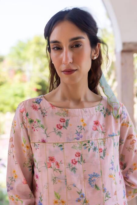 Shop Surmaye Pink Handloom Cotton Embroidery Round Neck Cottage Charm Maxi Dress Online at Aza Fashions Shop_Surmaye_Pink Handloom Cotton Embroidery Round Neck Cottage Charm Maxi Dress _Online_at_Aza_Fashions