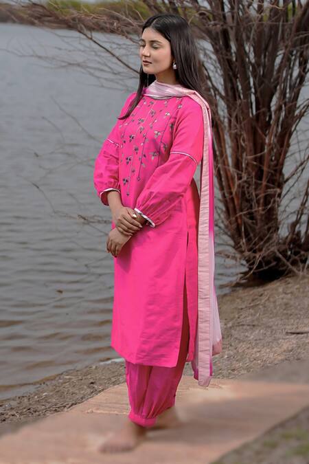 Buy_The Home Affair_Pink Cotton, Jacquard, Chiffon Embroidery Round Neck Kurta Set _Online_at_Aza_Fashions