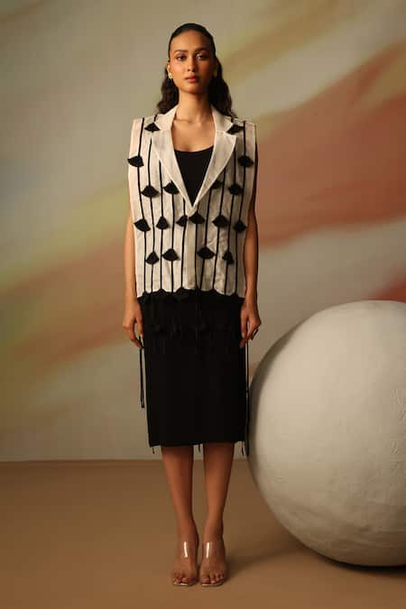 Vanshika Agarwal Label Black & White Designer Midi Dress Set 