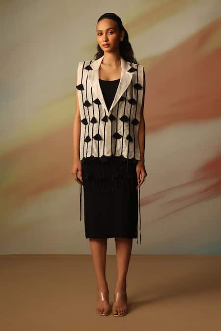 Vanshika Agarwal Label_Black Georgette, Organza V-neck And White Designer Midi Dress Set _at_Aza_Fashions