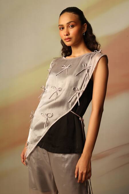 Buy_Vanshika Agarwal Label_Black Satin, Georgette, Organza Bows Round Neck And Silver Pant Set _Online_at_Aza_Fashions