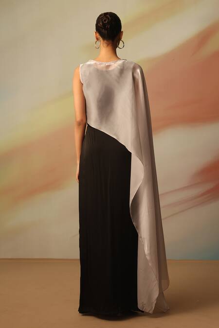 Vanshika Agarwal Label Black & Silver Satin Georgette Skirt Set 