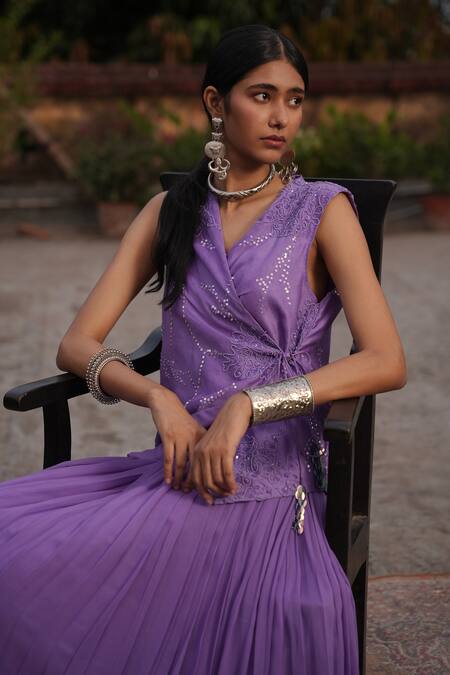 Buy_Midushi Bajoria_Purple Georgette, Silk Sequins, Embroidery Round Neck Fusion Lehenga Set 