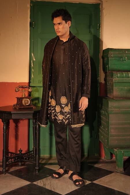 Buy_Midushi Bajoria_Black Silk, Chanderi Embroidery Kurta Set 