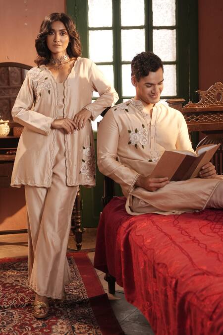 Shop_Midushi Bajoria_Cream Silk, Chanderi Embroidery Kurta Set _Online_at_Aza_Fashions