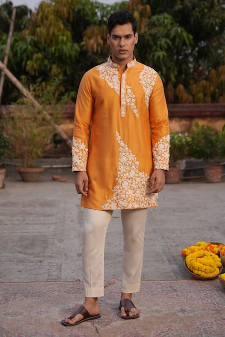 Shop Midushi Bajoria Yellow Silk, Chanderi, Cotton Embroidery Kurta Set Shop_Midushi Bajoria_Yellow Silk, Chanderi, Cotton Embroidery Kurta Set