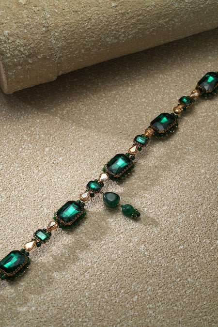 Shop Tarun Tahiliani Emerald Green Stones, Beads Jewel Belt at Aza Fashions Shop_Tarun Tahiliani_Emerald Green Stones, Beads Jewel Belt _at_Aza_Fashions