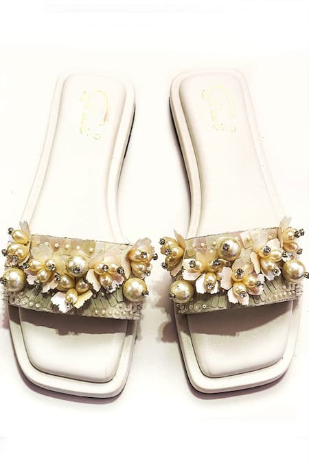 Soleart Floral Embellished White Flats 
