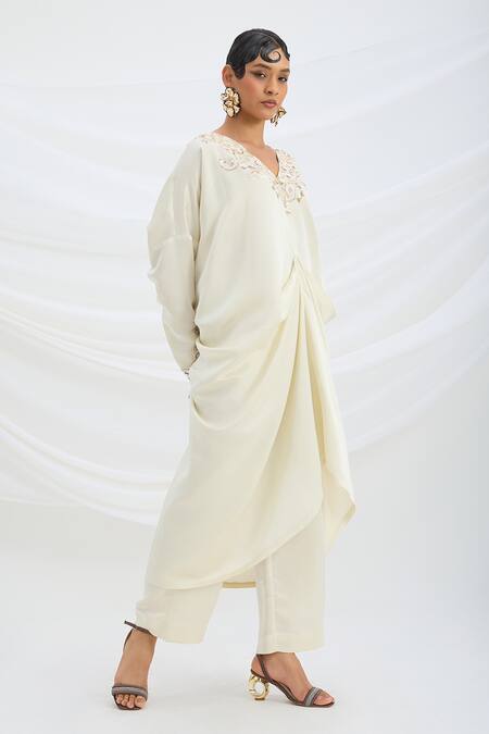 Mirroir Beige Satin Embroidery V-neck Kaftan And Pant Set Online at Aza Fashions Mirroir_Beige Satin Embroidery V-neck Kaftan And Pant Set _Online_at_Aza_Fashions