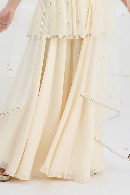 Mirroir_Beige Georgette Embroidery, Sequins V-neck Kurta Set With Dupatta _Online_at_Aza_Fashions