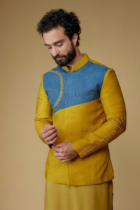 Ritambh By Rishi & Sachin Yellow Silk Kurta Set With Jacket 