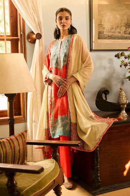 Saundh_Orange Chiffon, Viscose Embroidery Round Neck Printed Kurta Set  _Online_at_Aza_Fashions