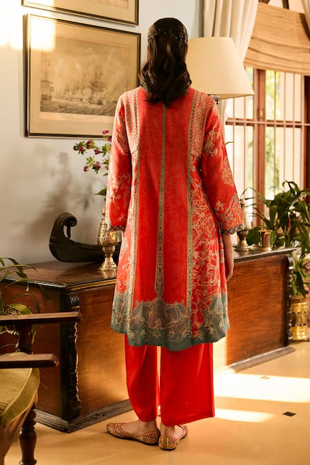Saundh Printed Kurta Set  