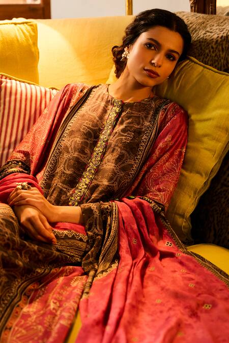 Shop_Saundh_Brown Muslin, Cotton Satin, Chiffon, Viscose Tassels Floral Printed Kurta Set  _Online_at_Aza_Fashions