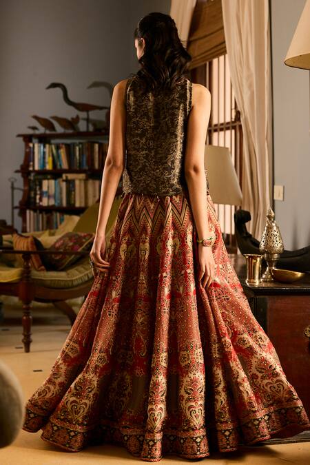 Buy_Saundh_Red Muslin, Silk V-neck Printed Fusion Lehenga And Blouse Set _Online_at_Aza_Fashions