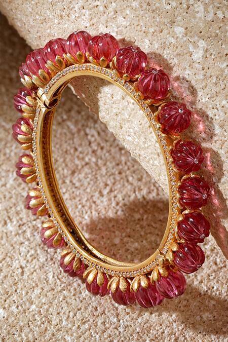 Buy_Tarun Tahiliani_Pink Stones Ruby Silver Bangle 